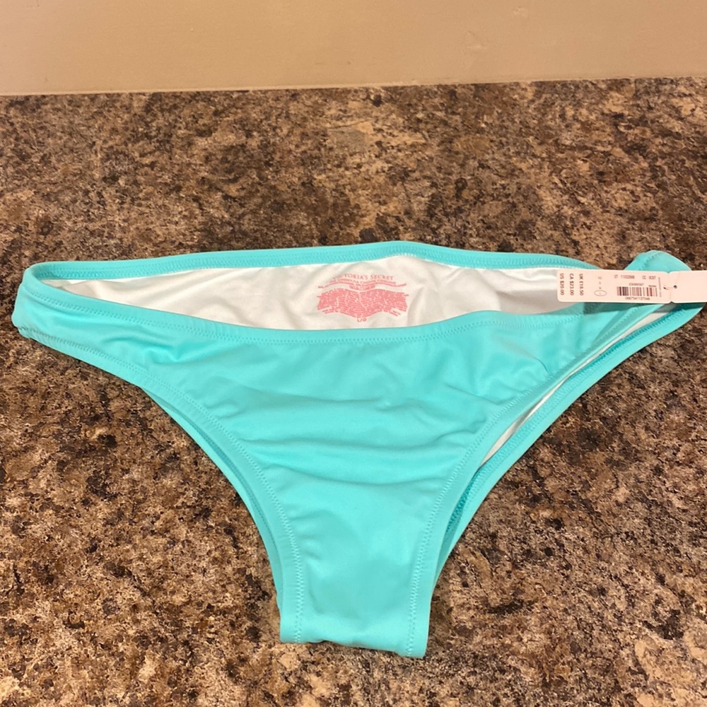 New with tags VS swim bottoms